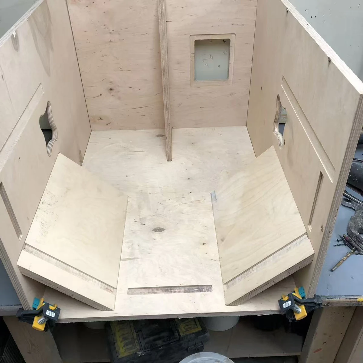 S118 internal bracing fitted